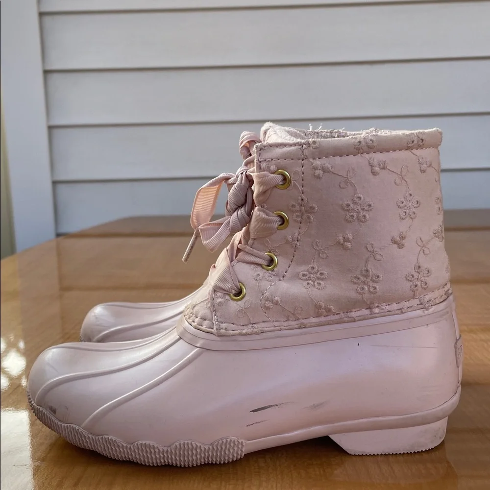 Sperry Girls Pink Lace-Up Duck Boots Size 1